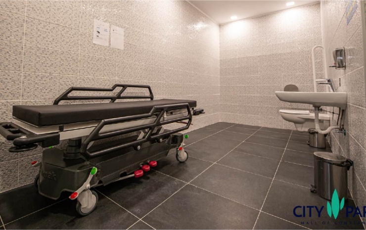 Primul grup sanitar adaptat pentru persoane cu dizabilități complexe din România